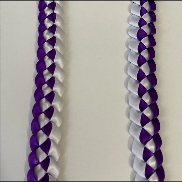 Graduation Ribbon Lei (Purple & White) - Picture 5 of 5